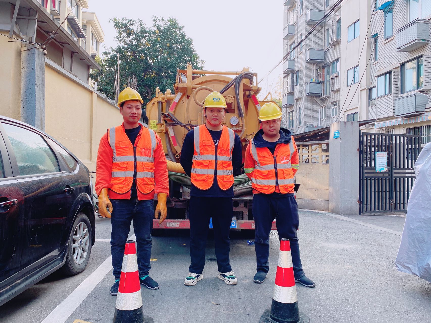 黄浦南京某小区管道清淤检测施工